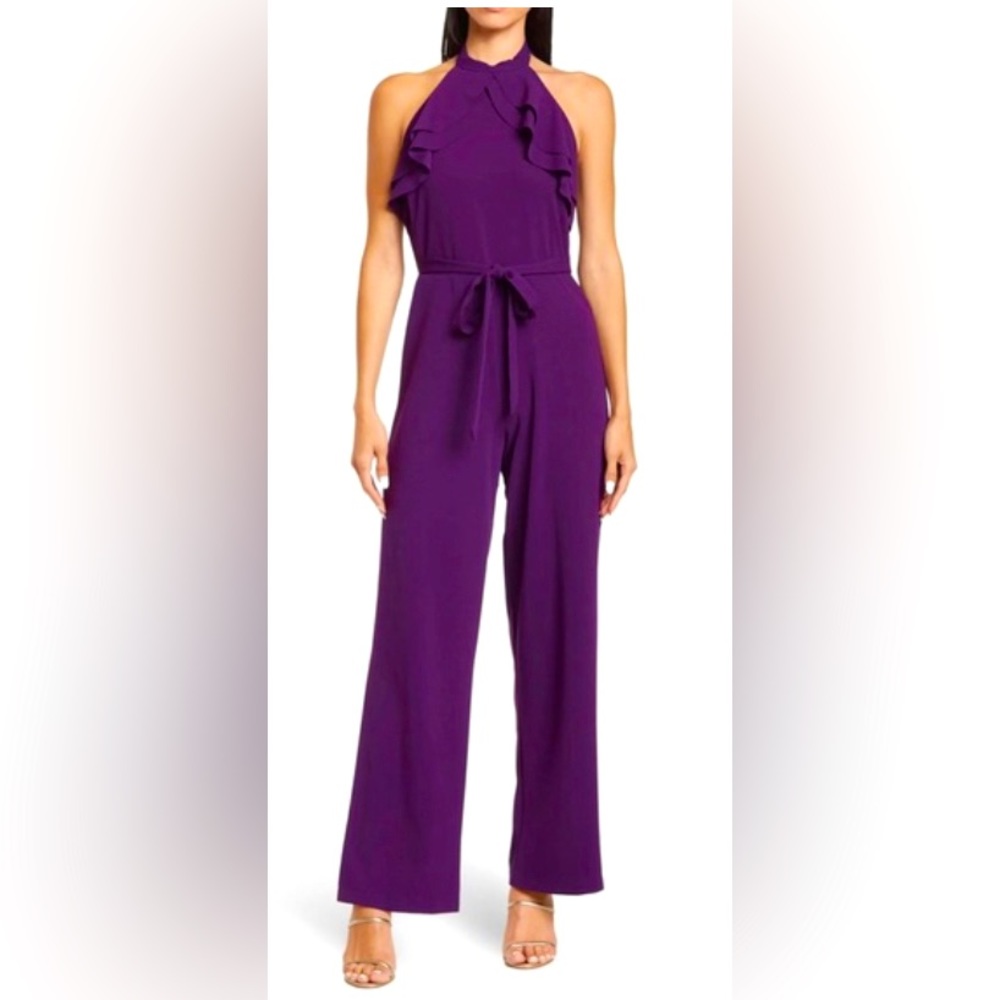💜 NWT Bebe Halter Neck Jumpsuit